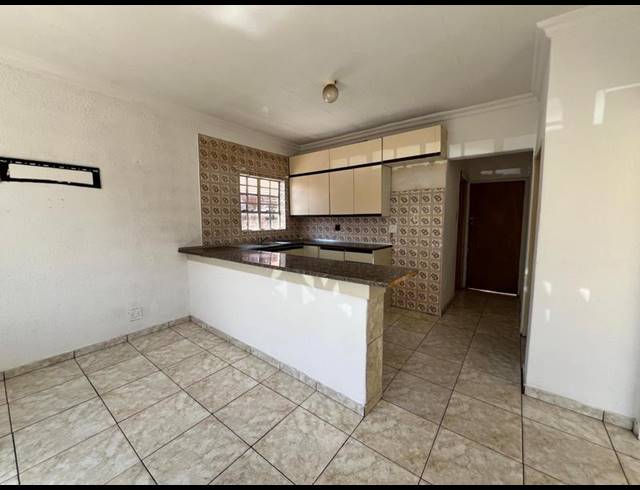 2 BEDROOM PROPERTY TO RENT IN LAUDIUM